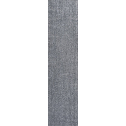 Twyla Classic Solid Low-Pile Machine-Washable Area Rug