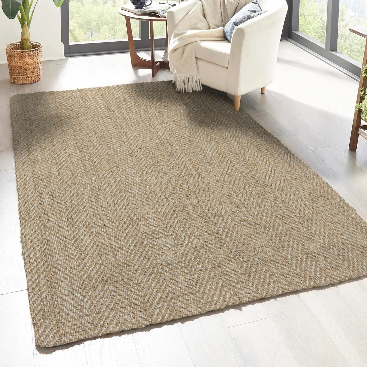 Espina Hand Woven Herringbone Chunky Jute Area Rug