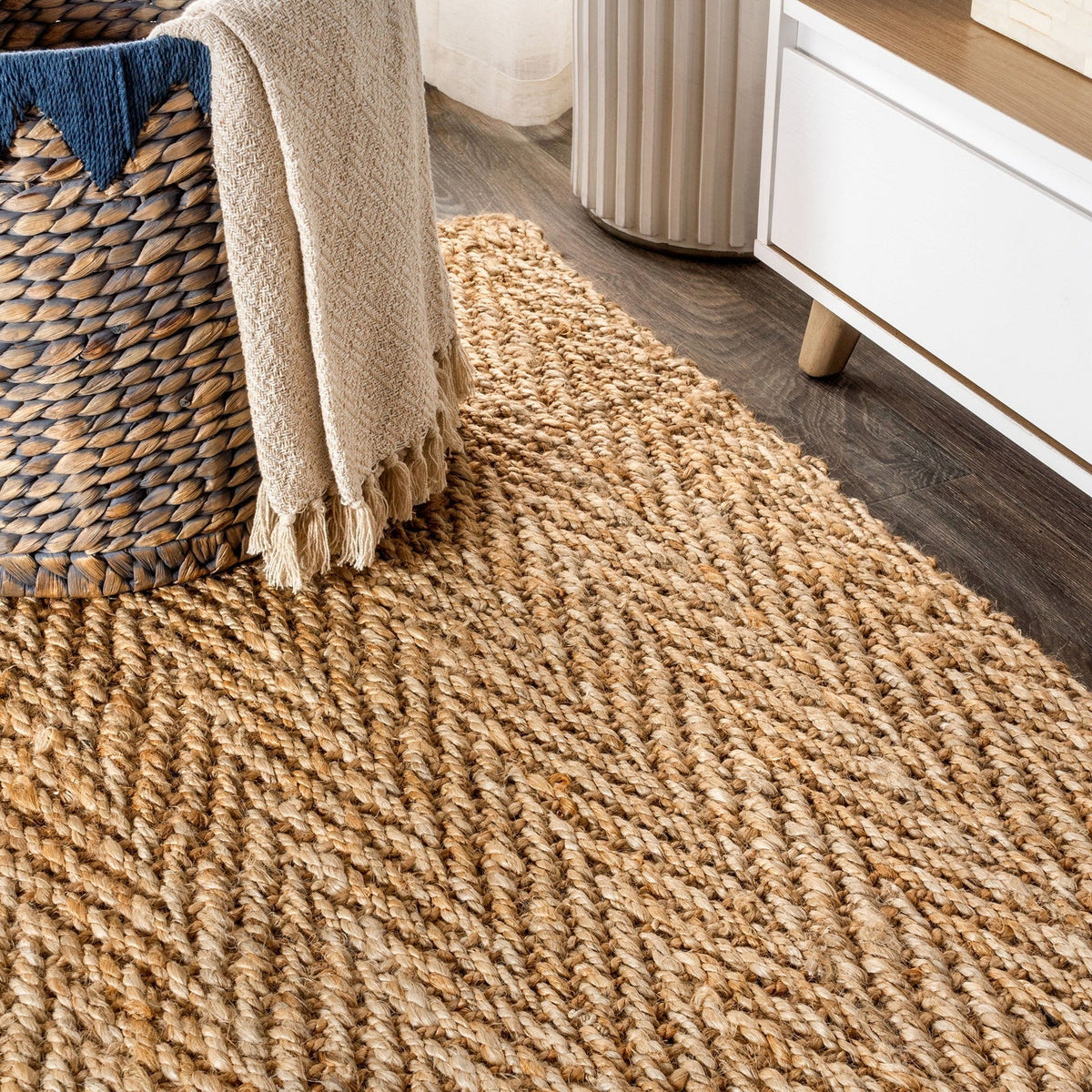 Espina Hand Woven Herringbone Chunky Jute Area Rug
