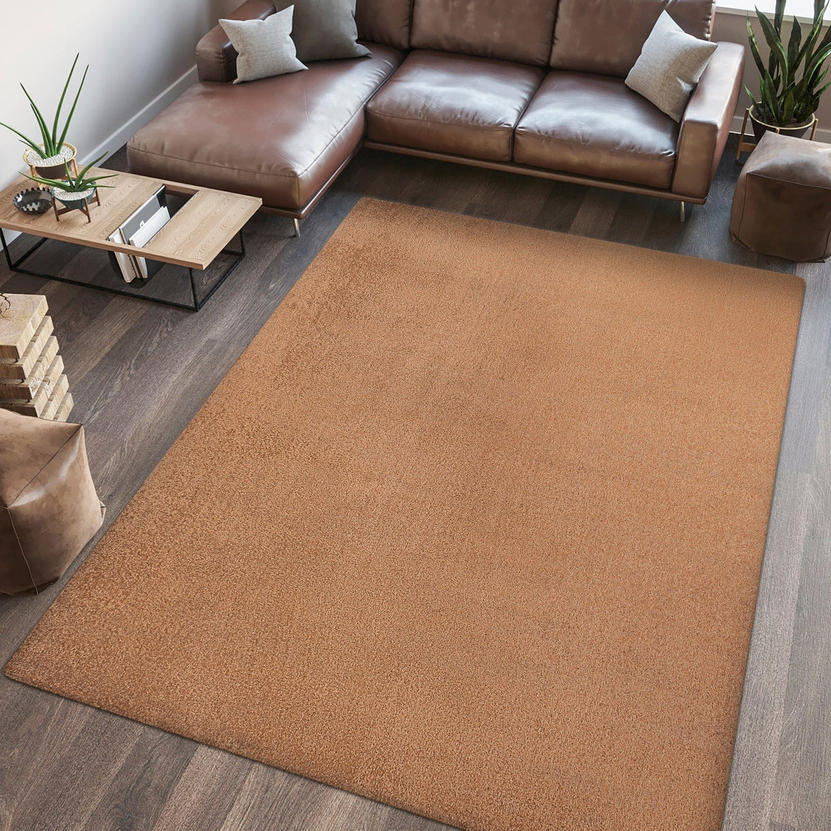 Twyla Classic Solid Low-Pile Machine-Washable Area Rug